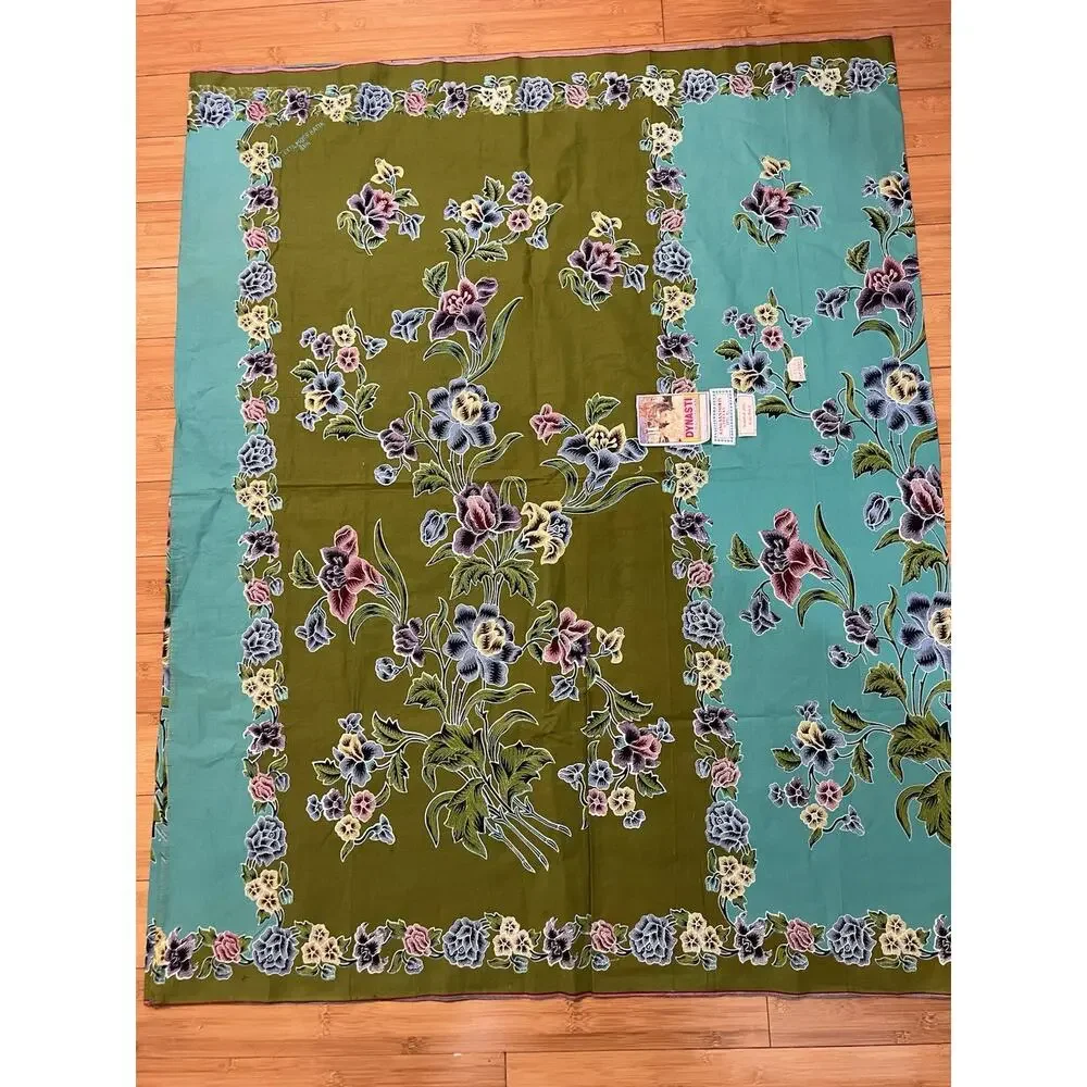 Floral Textiles Tablecloth Runner Cover Retro Motif Batik Art 46 x 37”